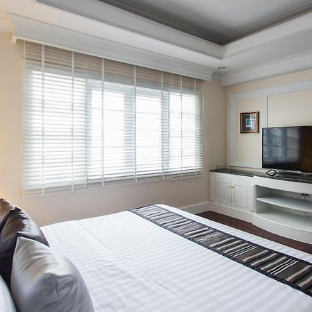 The Lek Aree Bed and Breakfast Bangkok Rum bild